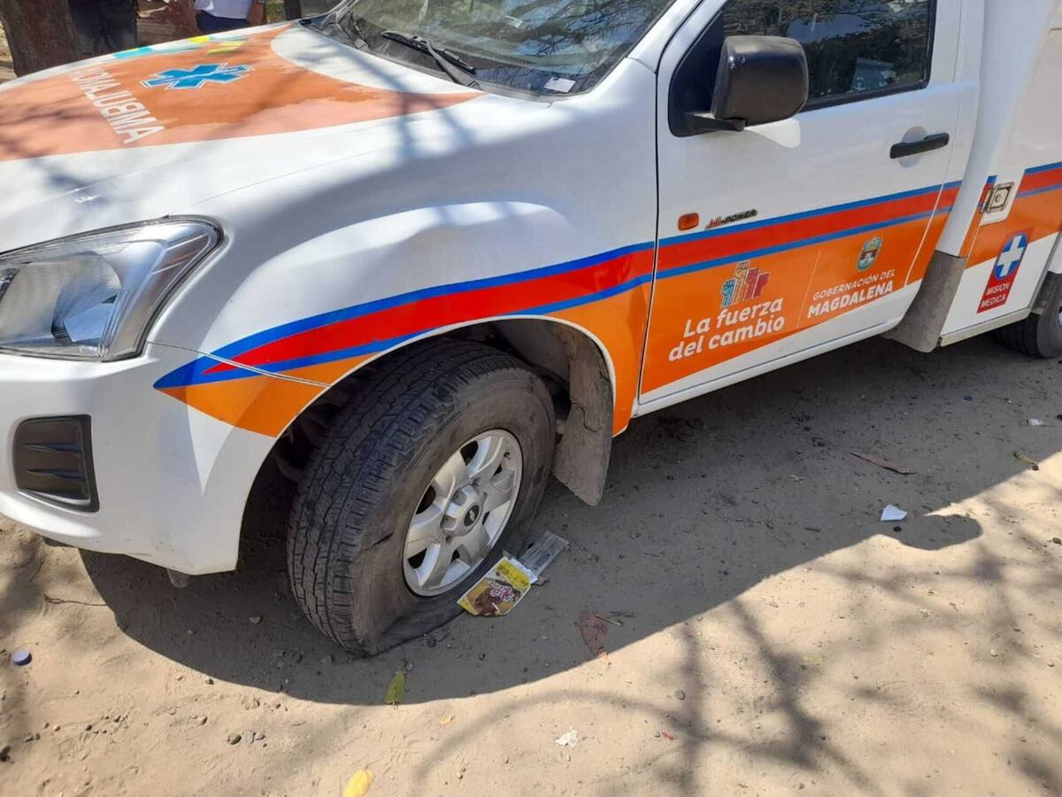 Atacada la Ambulancia del Hospital de San Zenón para impedir atención de un paciente