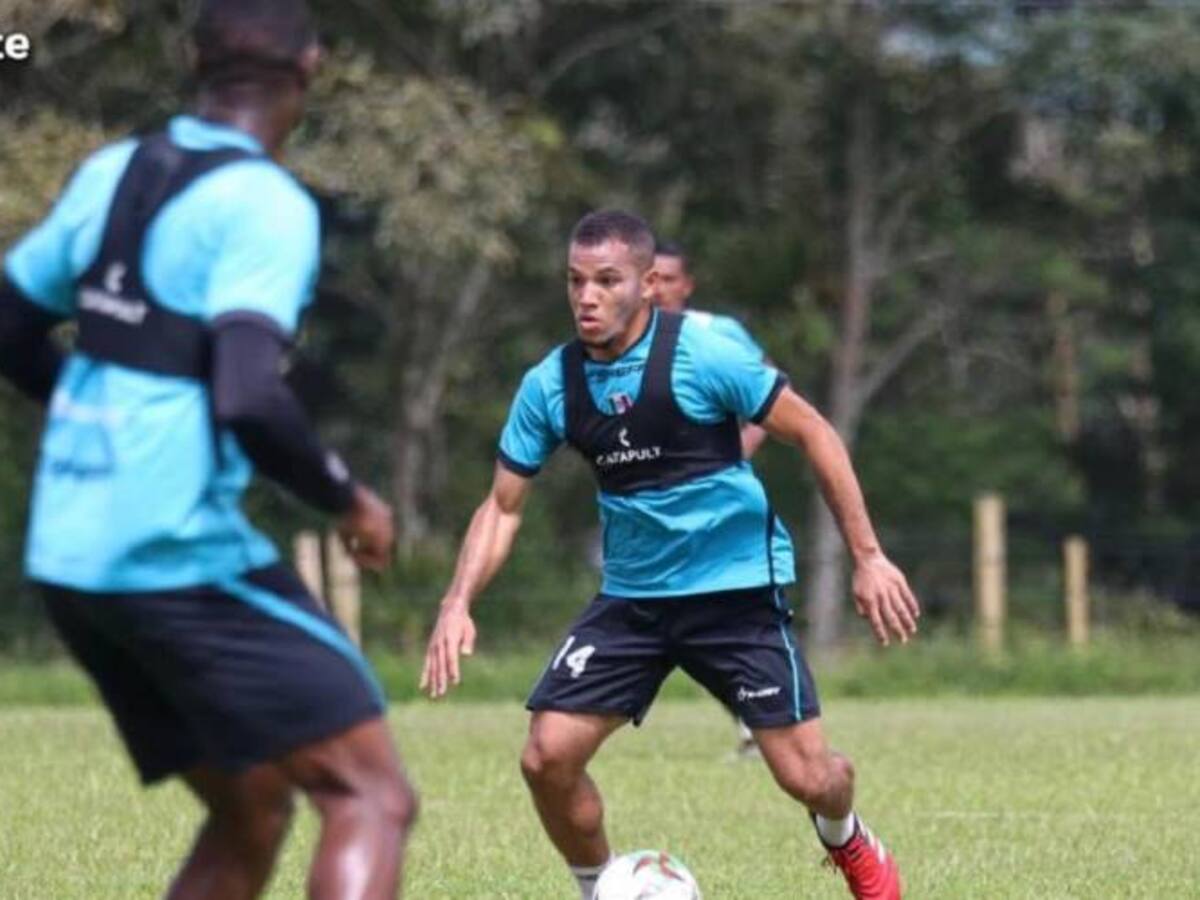 Jugadores del Once Caldas y algunos aficionados, se confrontaron verbalmente