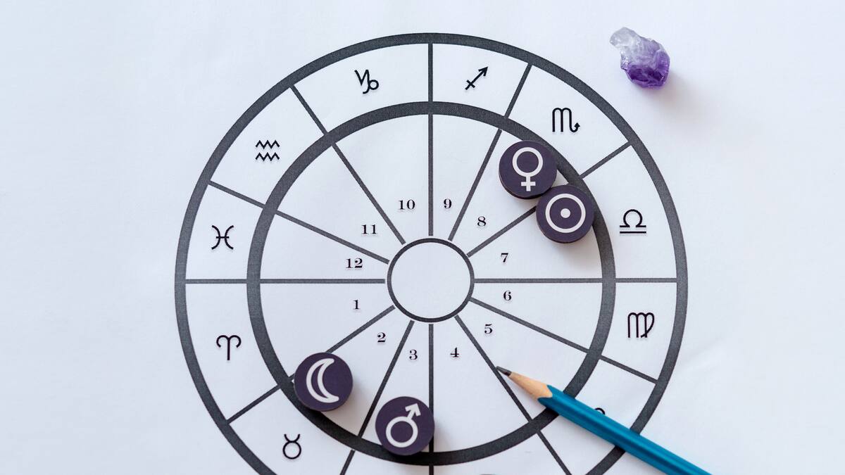 Carta astral: ¿cuál es su significado y cuáles son los datos necesarios para sacarla?