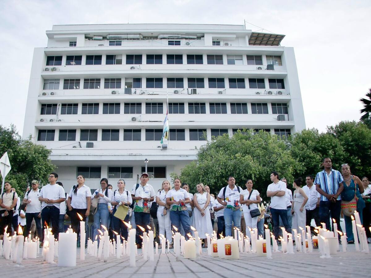 Córdoba se unió a la velatón por la paz desde el centro de Montería