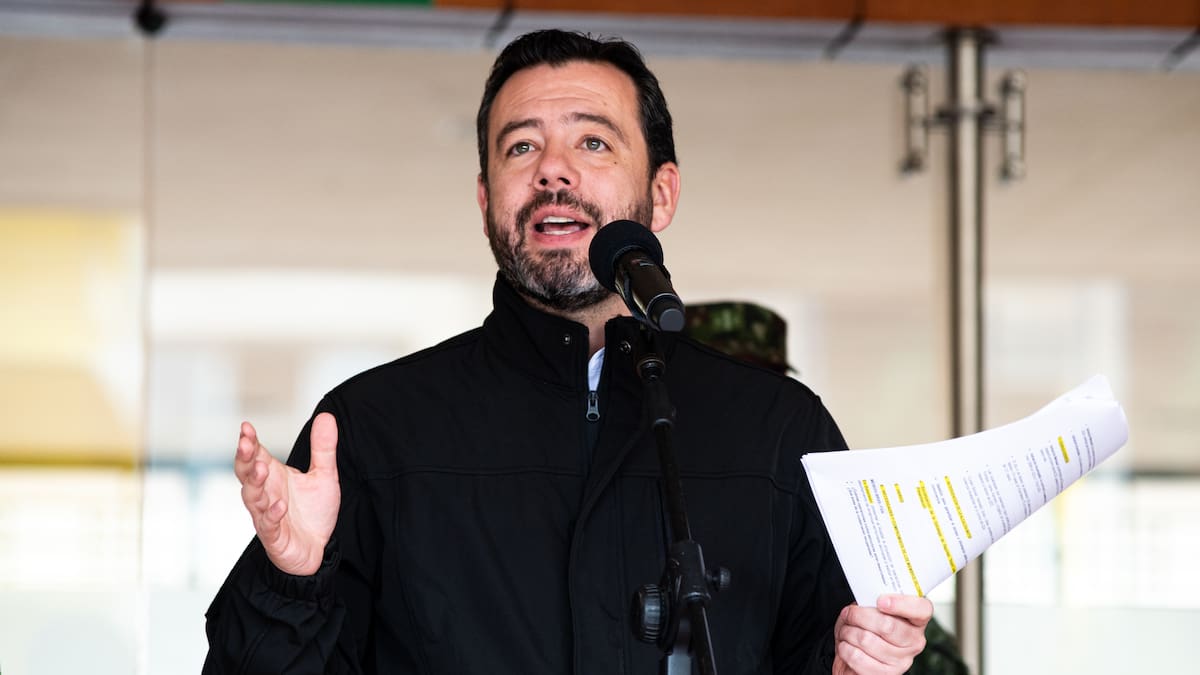 Alcalde Galán criticó decisión de terminar contrato para recuperar el San Juan de Dios