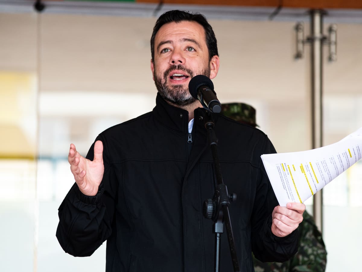 Alcalde Galán criticó decisión de terminar contrato para recuperar el San Juan de Dios