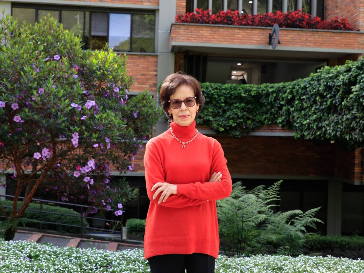 Nombran a Emilssen González como decana de la Facultad de Derecho del Externado