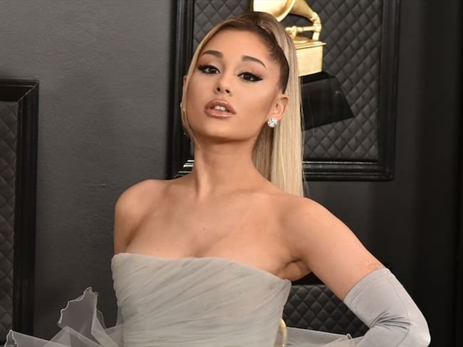Ariana Grande anuncia su compromiso. Foto: Getty Images