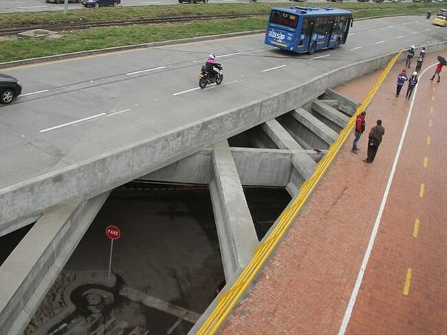 Después de ocho años de retrasos en la obra, el alcalde Enrique Peñalosa inauguró el deprimido de la carrera 30 con calle 94 el pasado mes de marzo. Foto: Colprensa