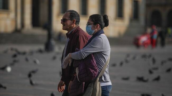 ¿Los colombianos están de acuerdo o en desacuerdo con el confinamiento preventivo?. Foto: Getty Images