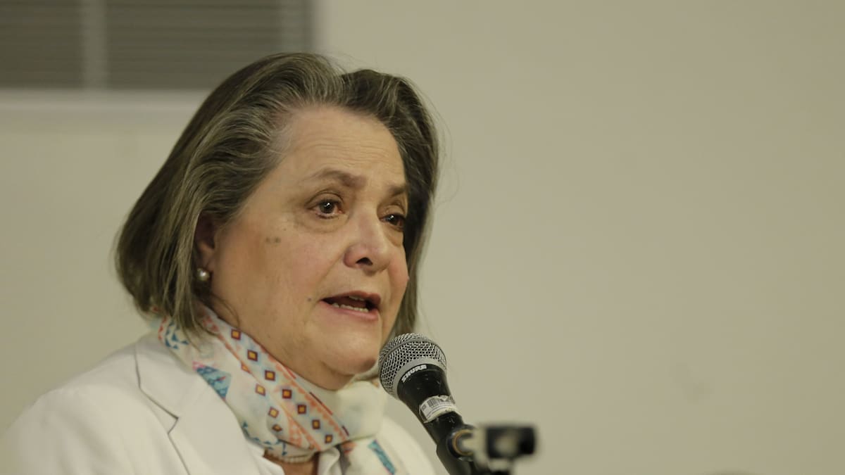“Algo inaceptable e incorrecto”: Clara López rechazó asedio al Palacio de Justicia