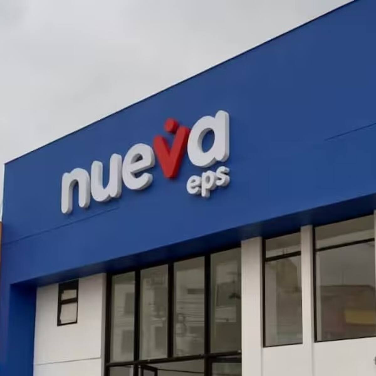 Fiscalía acusa a exdirectivos de la Nueva EPS por presuntas irregularidades financieras