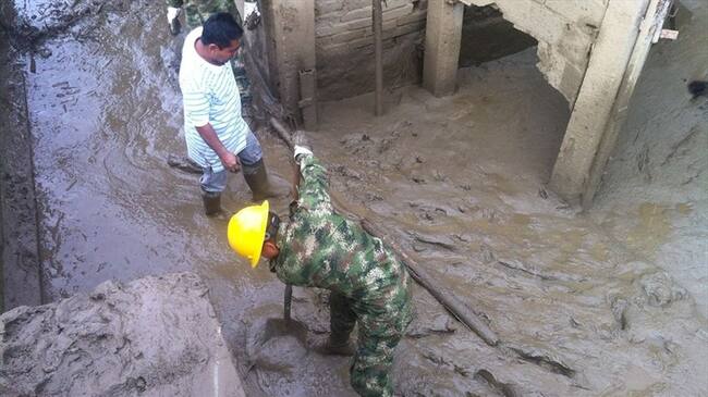 La emergencia dejó 45 viviendas en alto riesgo y daños en el servicio de agua potable y energía. Foto: Colprensa