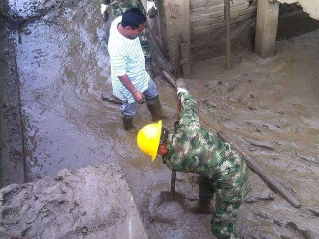 La emergencia dejó 45 viviendas en alto riesgo y daños en el servicio de agua potable y energía. Foto: Colprensa
