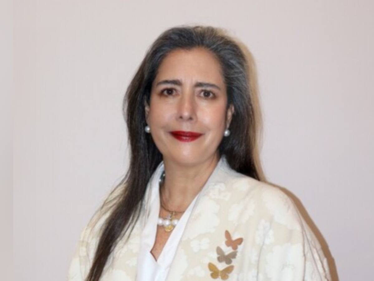 Debemos repensarnos, conservando esencia de lo que somos: rectora Universidad del Rosario