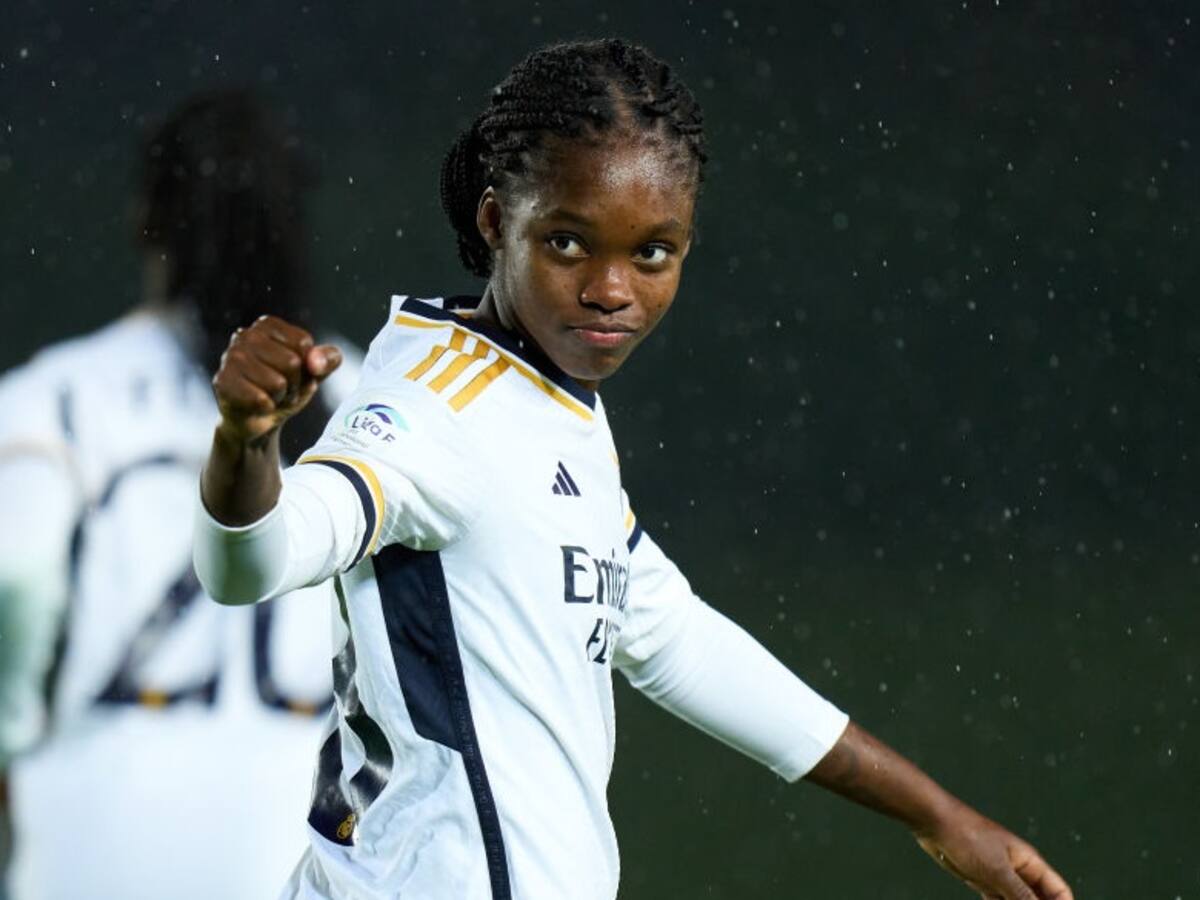 Linda Caicedo lidera con un doblete la remontada del Real Madrid 2-0 ante Levante
