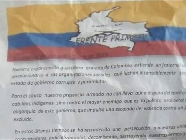 El escrito circuló en la plaza principal de Santander de Quilichao y generó alerta entre las comunidades indígenas. . Foto: Acin