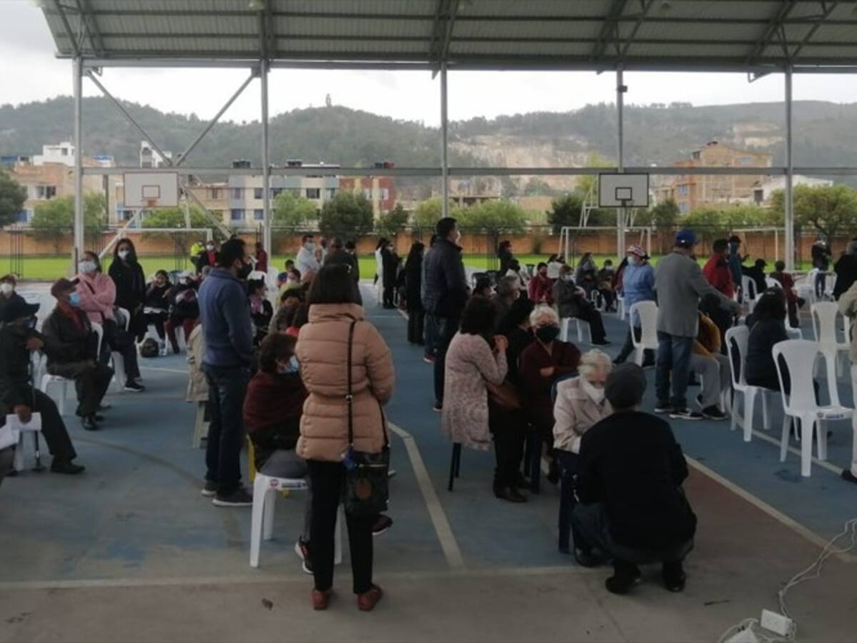 Con retraso inicia vacunación de usuarios de Nueva EPS en Sogamoso