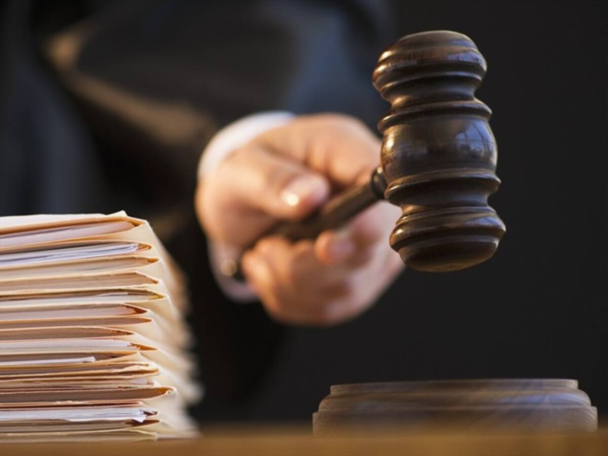 Mujer nacida de una violación obtiene condena de padre biológico 40 años después