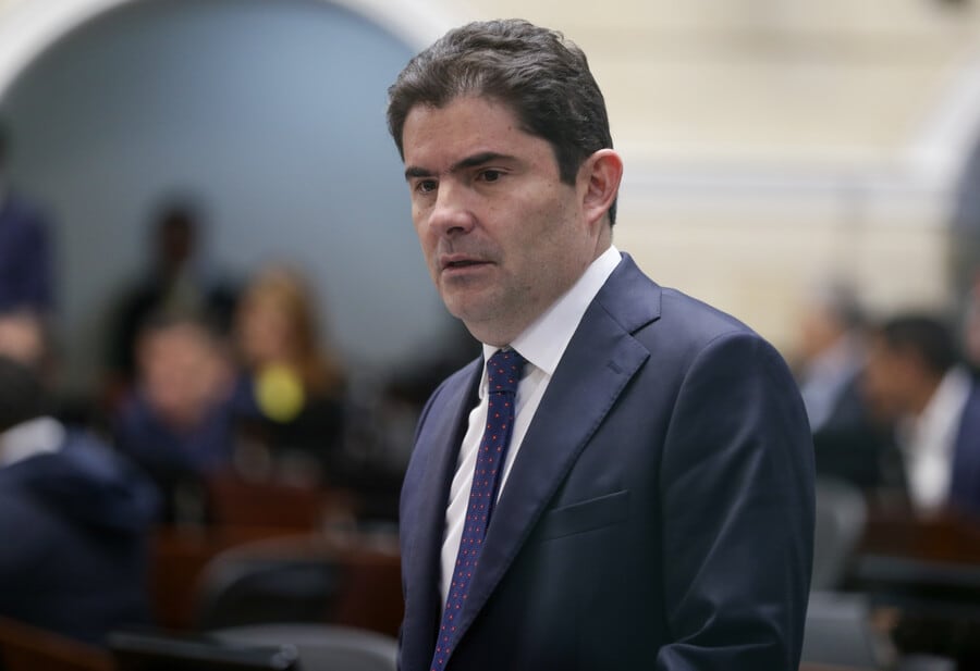 Exministro Luis Felipe Henao denuncia zona de distención para Clan del Golfo en cuatro departamentos