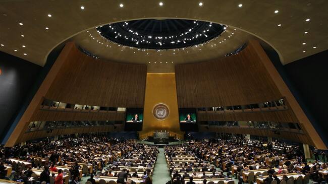 Congresistas del Centro Democrático están rotando imágenes con el logo de la ONU. Foto: Getty Images