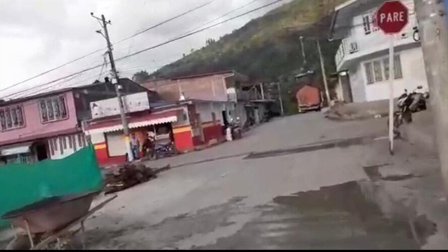 Fuentes del Ejército Nacional informaron que presuntos disidentes de las Farc, estructura Dagoberto Ramos Ortiz, atacaron a los uniformados de la Policía. Foto: Cortesía