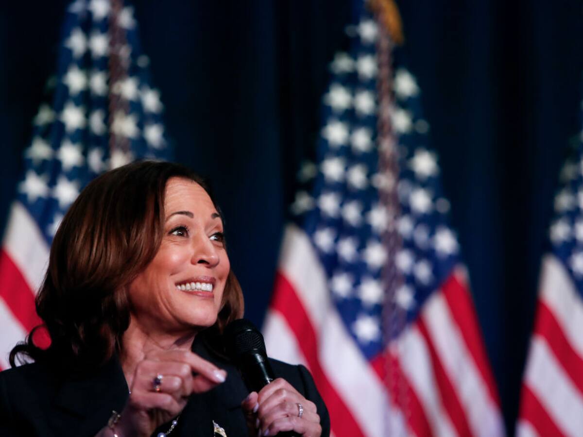 Kamala Harris agradeció a Biden su apoyo y confirmó que quiere ser su reemplazo