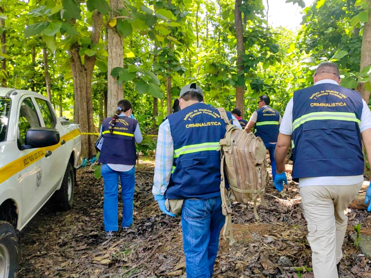 Al menos un estudiante muerto en tiroteo dentro de un campus universitario en Panamá