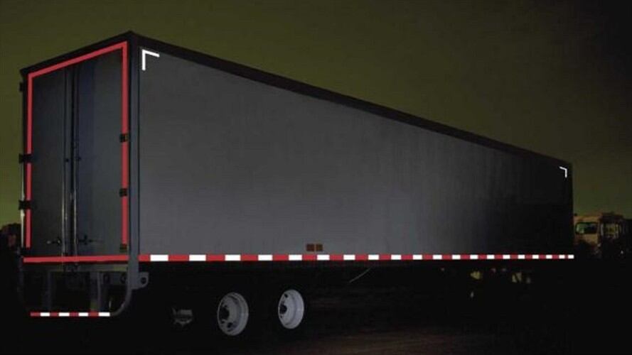 Gobierno extiende plazo para instalación y uso obligatorio de cintas retrorreflectivas. Foto: Cortesía El Tiempo