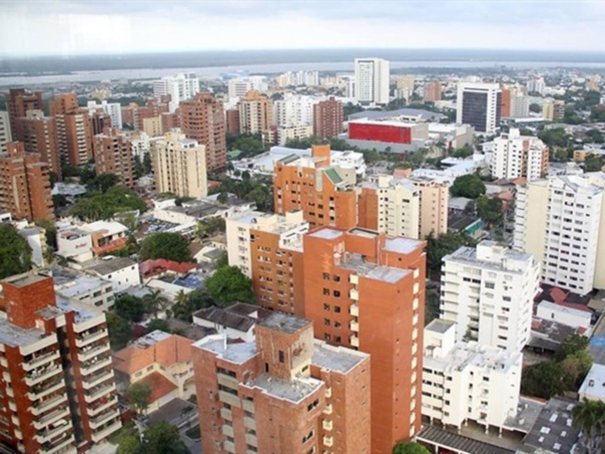 Se extiende toque de queda continuo y ley seca en Barranquilla