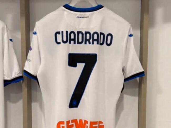 Camiseta de Juan Guillermo Cuadrado con Atalanta. Foto: Twitter Atalanta.