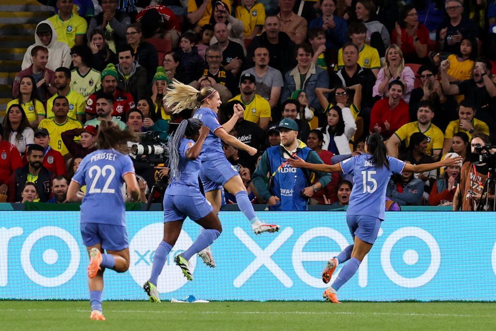 Francia celebra su gol frente a Brasil en el Mundial femenino 2023. Foto: Zhizhao Wu/Getty Images.