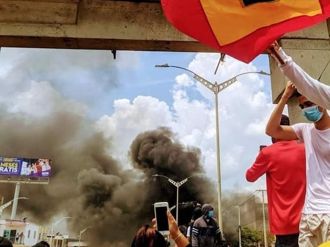 Protesta en Barranquilla dejó 13 capturados, 6 almacenes vandalizados y un policía herido