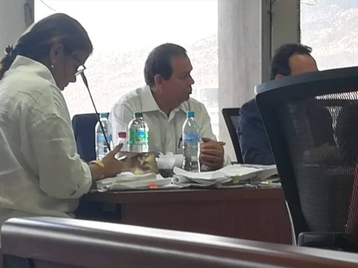 Juez dicta casa por cárcel para ex subcontralor de Antioquia