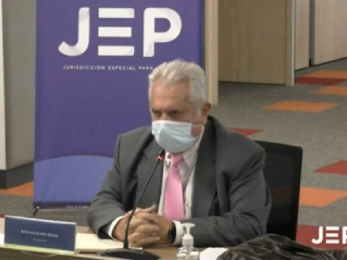 General (r) Rito Alejo desmintió a quienes lo señalan de "amigo" de paramilitares