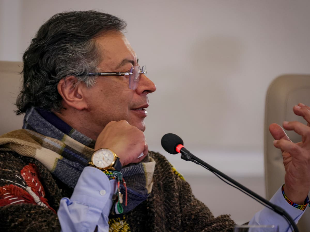 “Los gringos están en la olla si piensan que invadiendo Venezuela resuelven su problema”: Petro