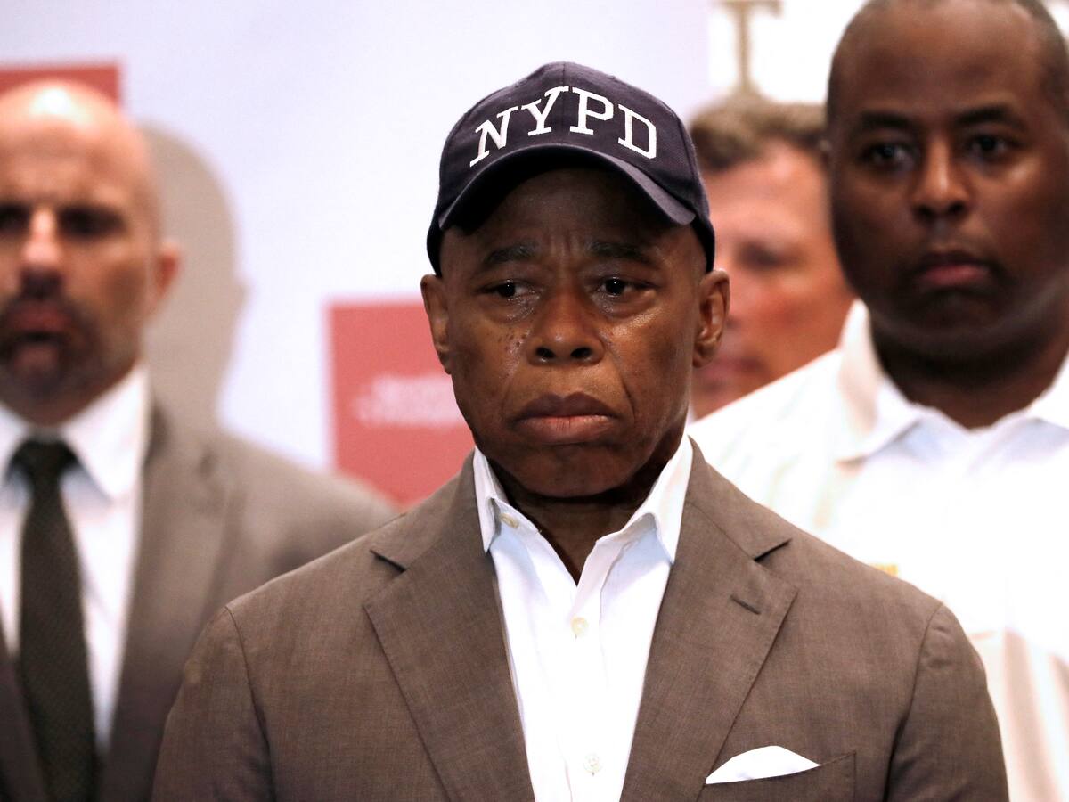 Autoridades de Nueva York despidieron con una vigilia a víctimas de tiroteo