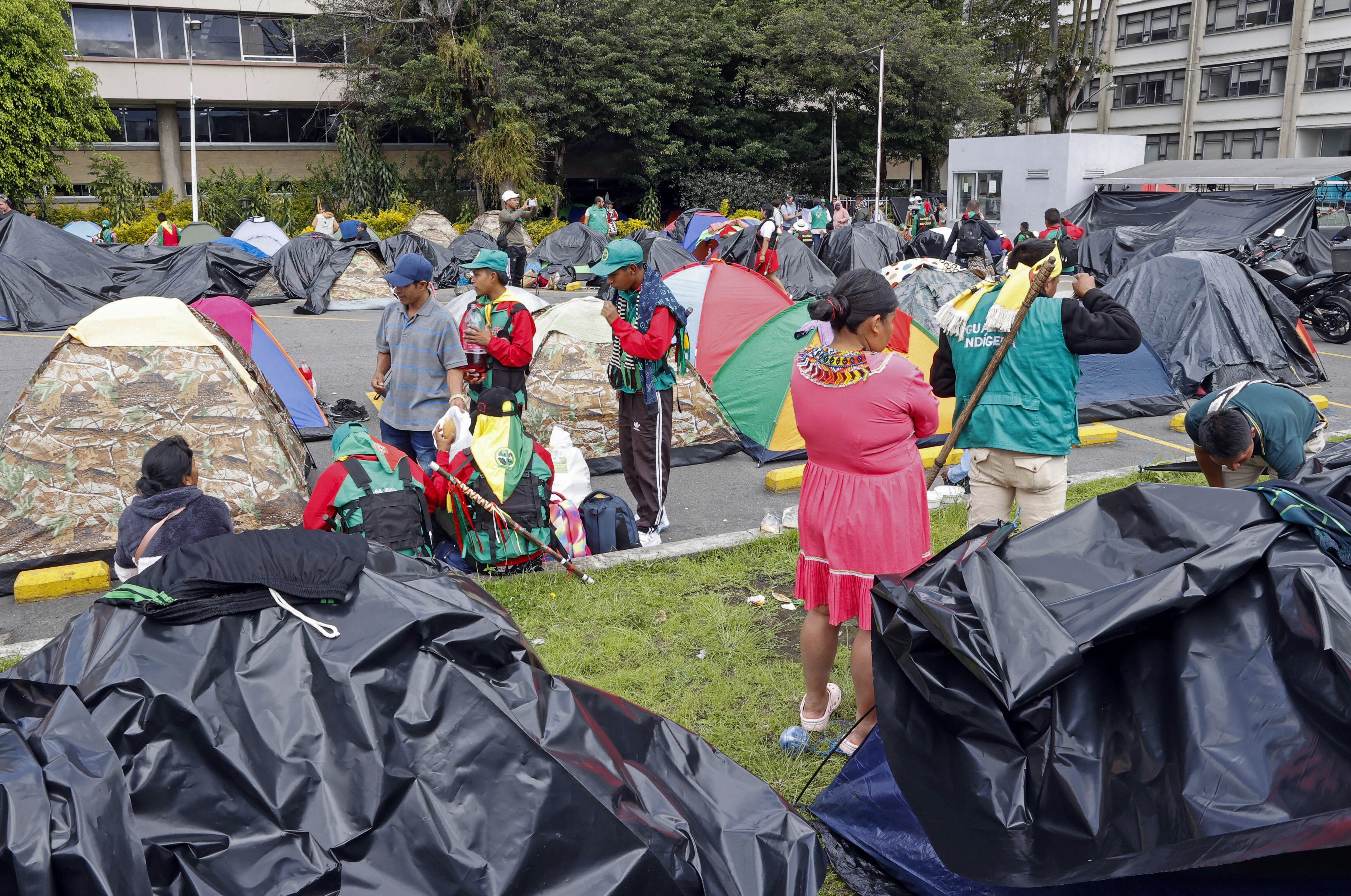 Indígenas Emberá. EFE / Mauricio Dueñas Castañeda