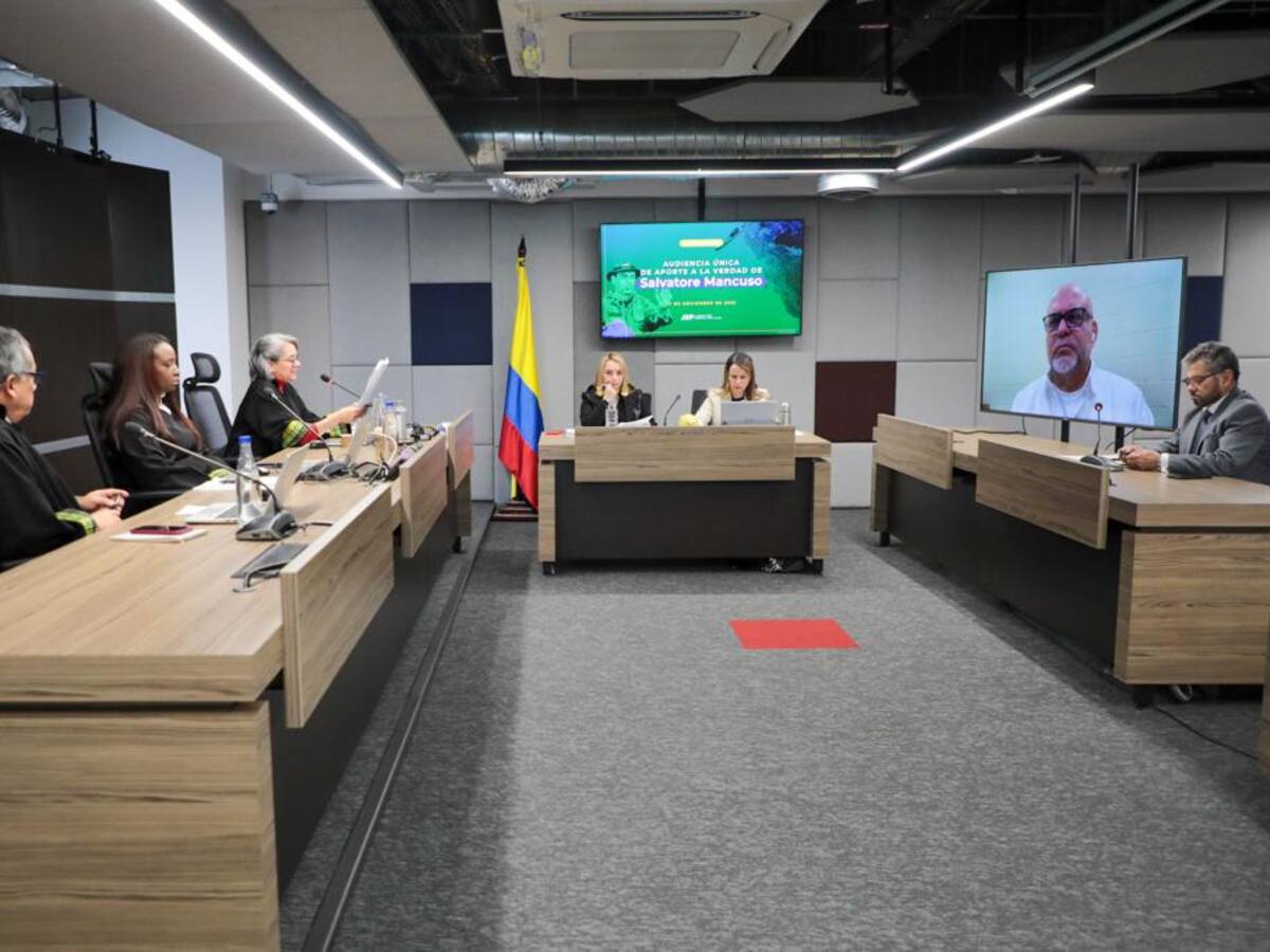 Salvatore Mancuso quedará sometido a la JEP y a Justicia y Paz