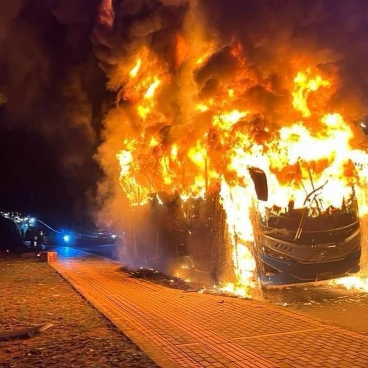 Hombres armados incineraron bus que cubría la ruta Yopal-Bogotá