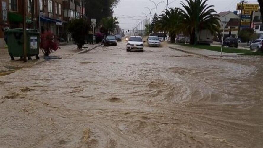 Las vías colapsadas son: la calles 16 y 17, la Avenida Las Américas, toda la John F Kennedy, la zona de Sevilla, en los barrios San José y Simón Bolívar.. Foto: Alcaldía de Duitama