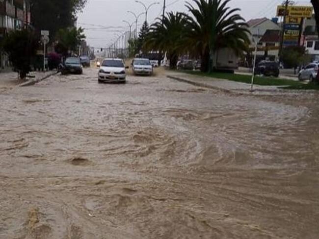 Las vías colapsadas son: la calles 16 y 17, la Avenida Las Américas, toda la John F Kennedy, la zona de Sevilla, en los barrios San José y Simón Bolívar.. Foto: Alcaldía de Duitama