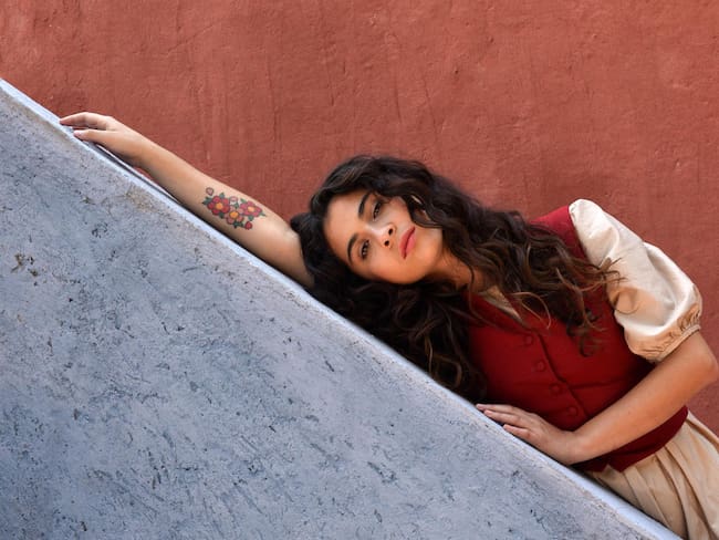 Silvana Estrada lanza su primer álbum llamado “Marchita”