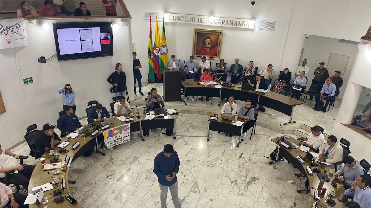 Acalorado debate de control político a la Unidad de Bienestar Animal de Bucaramanga