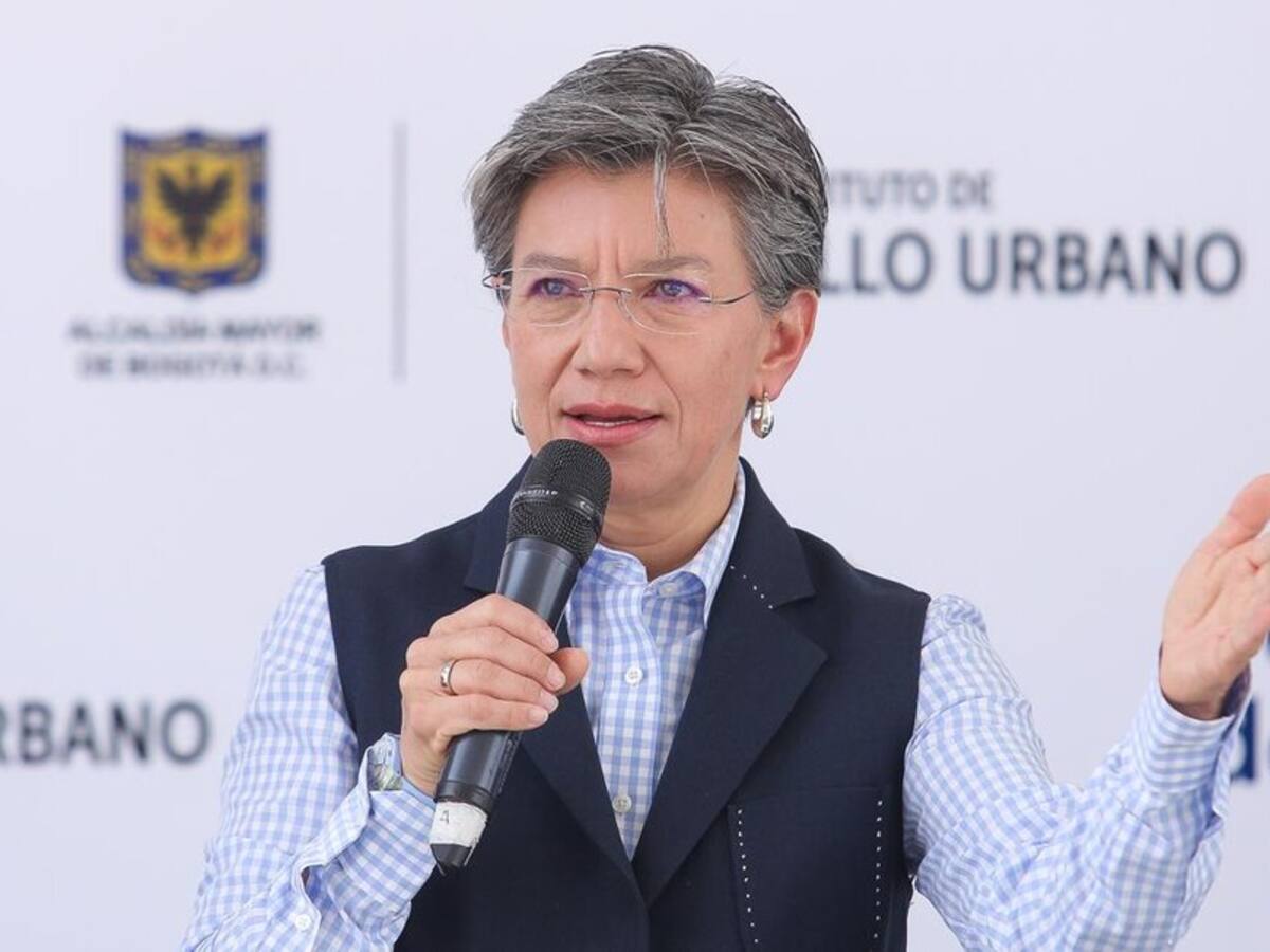 Minoría petrista impone decisiones en partido Verde y eso es insostenible: Claudia López