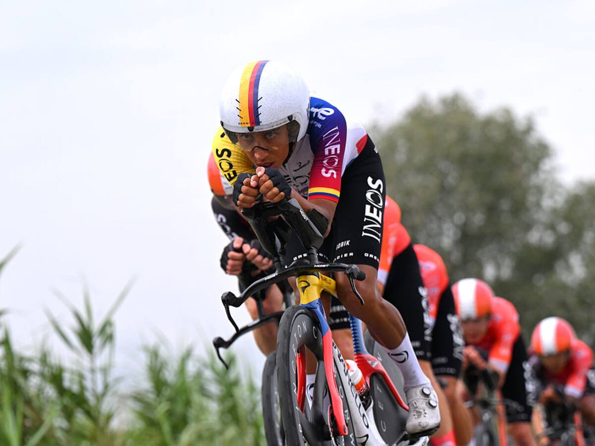 Revolcón en etapa 6 de Vuelta a España: Torstein Traeen nuevo líder y Egan Bernal salió del Top 10