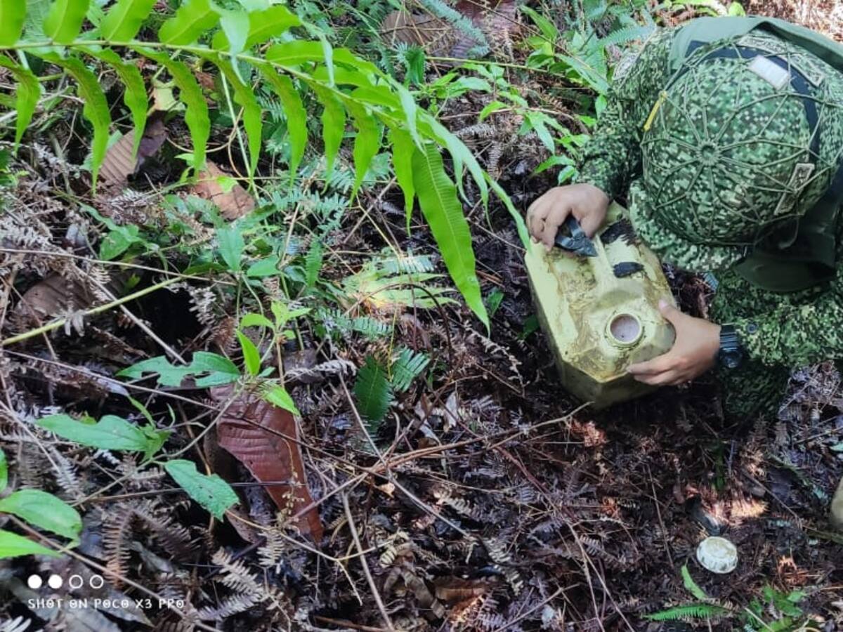 Enfrentamientos entre Armada y disidencias Farc en Buenaventura