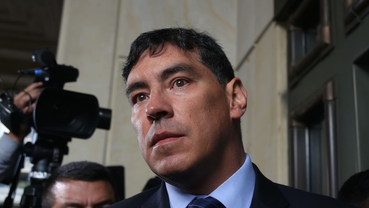 Chats entre Álvaro Hernán Prada y alias ‘Caliche’ serán introducidos en el juicio de Álvaro Uribe