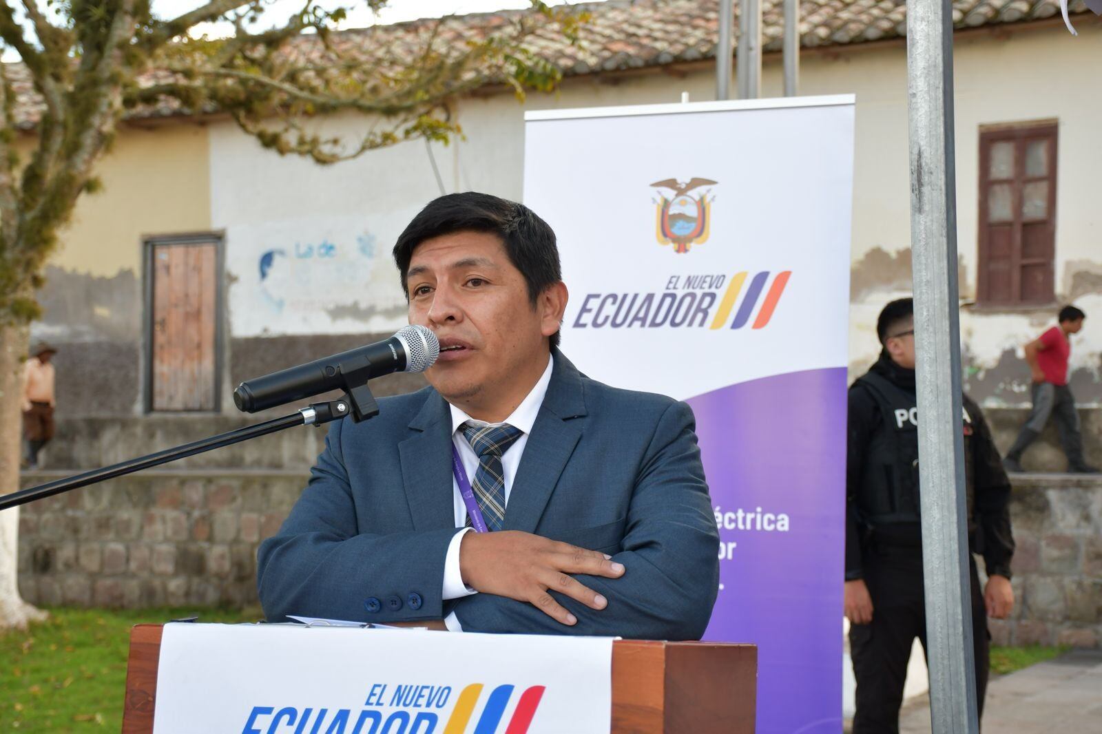Viceministro encargado de Electricidad y Energía Renovable del Ministerio de Minas y Energía, Fernando Rubén Pullupaxi Masabanda