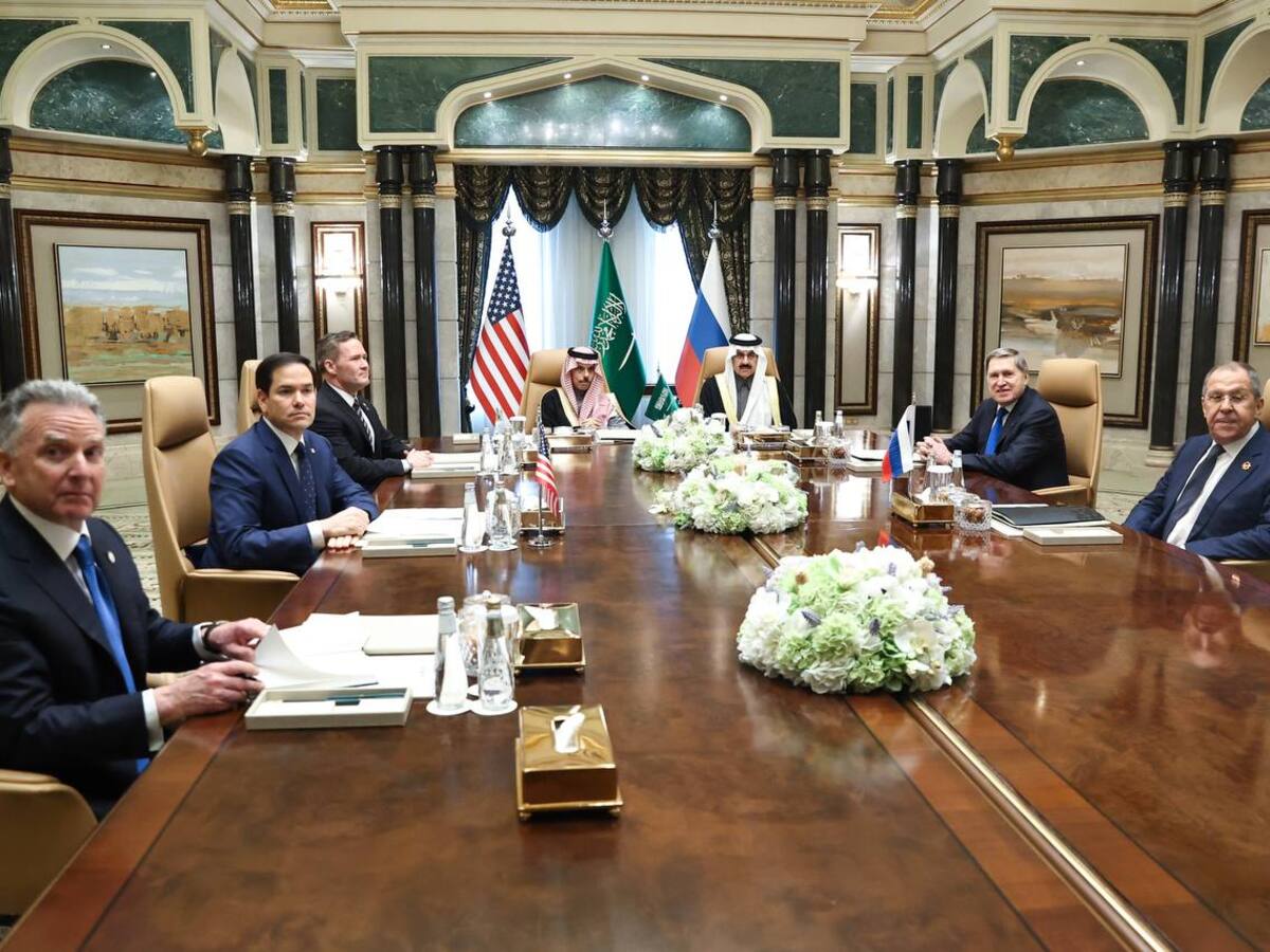 Rubio y Lavrov iniciaron la primera reunión de alto nivel entre Rusia y Estados Unidos desde 2022