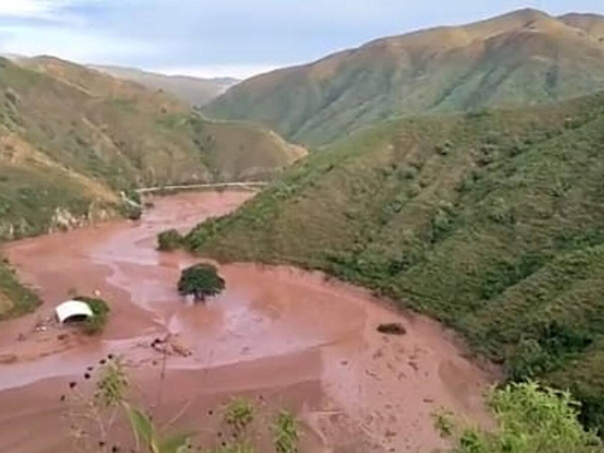 Sigue la incertidumbre por el futuro de las familias damnificadas de El Tarrita