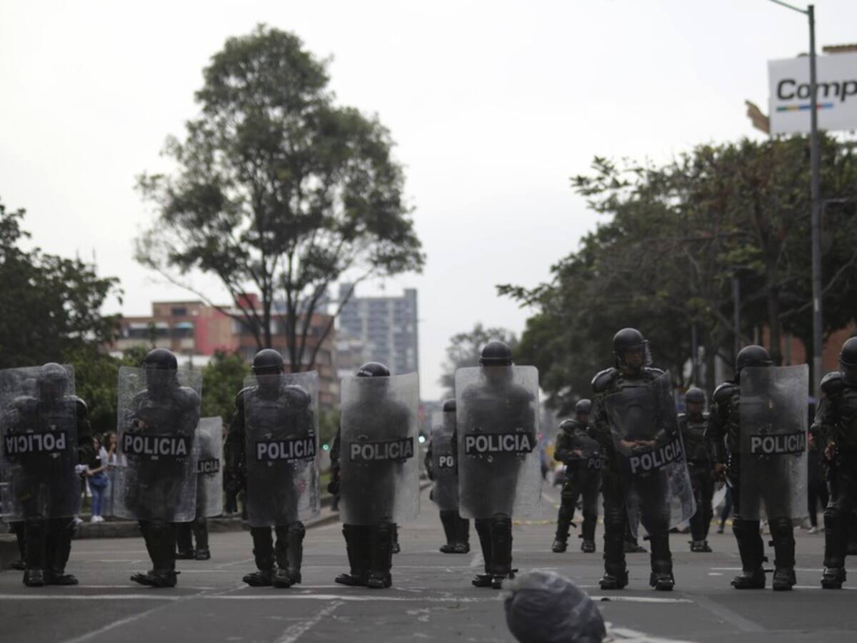 Congresistas debaten sobre propuesta para no tipificar el terrorismo en la protesta