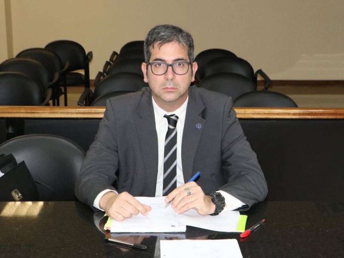 Marcelo fue de luna de miel, quería estar en intimidad y decidió ir sin seguridad: fiscal general de Paraguay