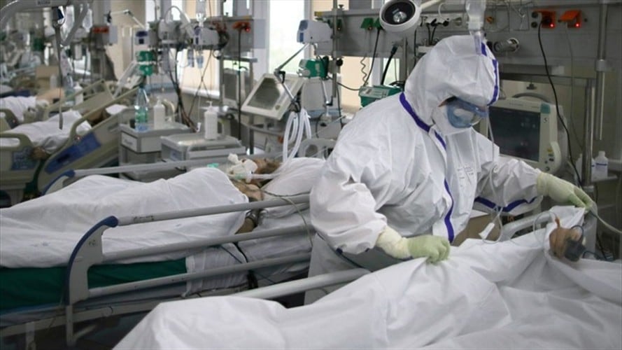 Las autoridades insisten a la ciudadanía mantener las medidas de protección frente al avance que se viene presentando del virus en el país.. Foto: Getty Images